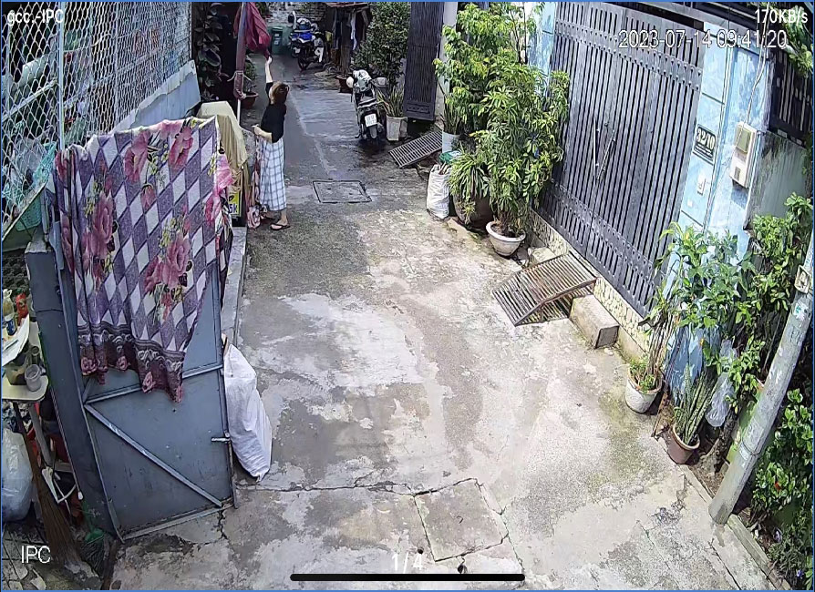 Hình  Camera  thực tế  Chất Lượng Hình  2.0 MP FULL HD 1080P  Sắt nét tiết kiệm chi phí  của Bộ Camera IP Cho Bến Xe Giá Rẻ sử dụng mã KX-AF2013N3-V-A